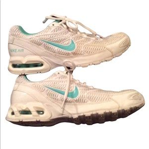 NIKE AIRMAX TORCH 4. Excellent condition.